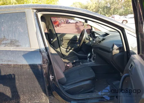 2016 Ford Fiesta Se z USA, uszkodzony, nr VIN 3FADP4BJ3GM151177